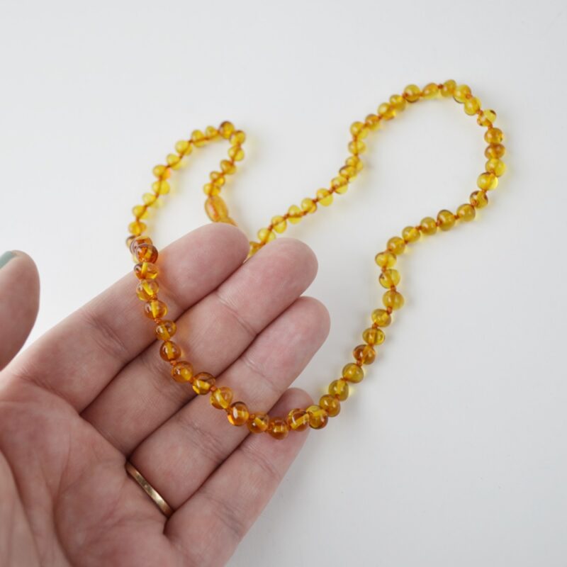 Amber Baroque Teething Cognac - Image 2