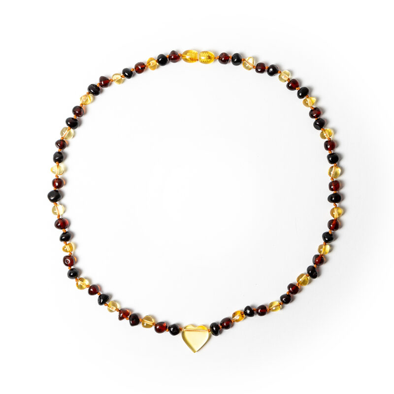 Elegant amber beads with a decorative pendant Heart - Image 2