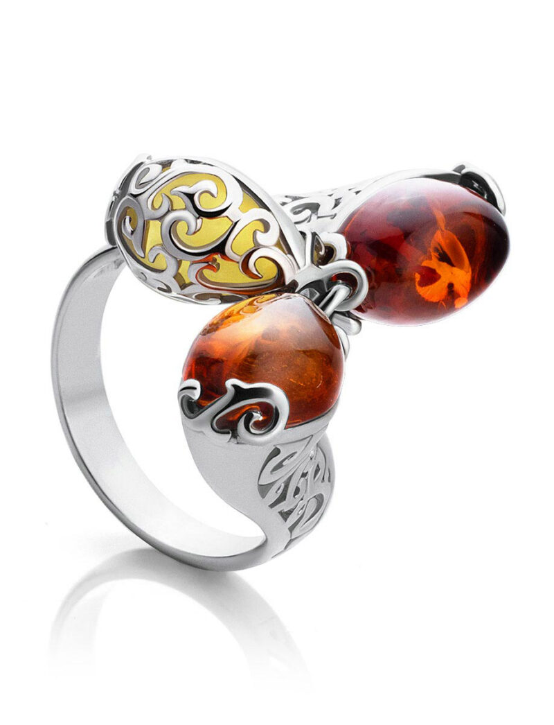 Original ring with natural Baltic amber Casablanca 17