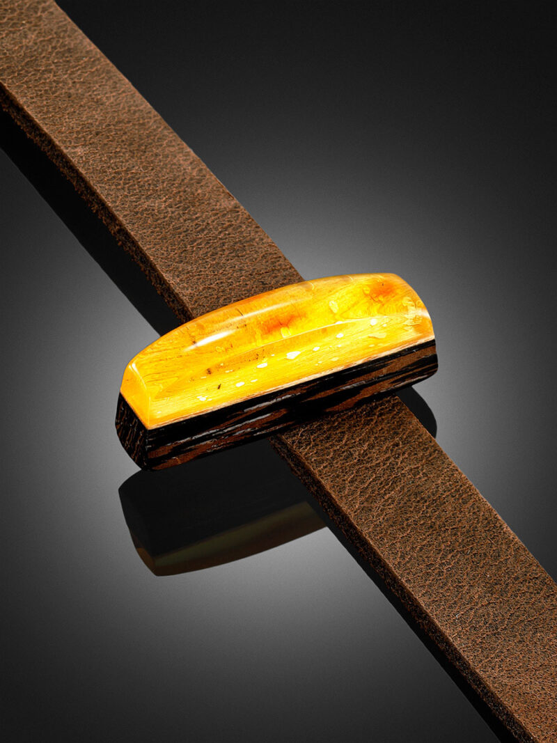 Stylish leather bracelet Indonesia with natural amber and wood - Image 2