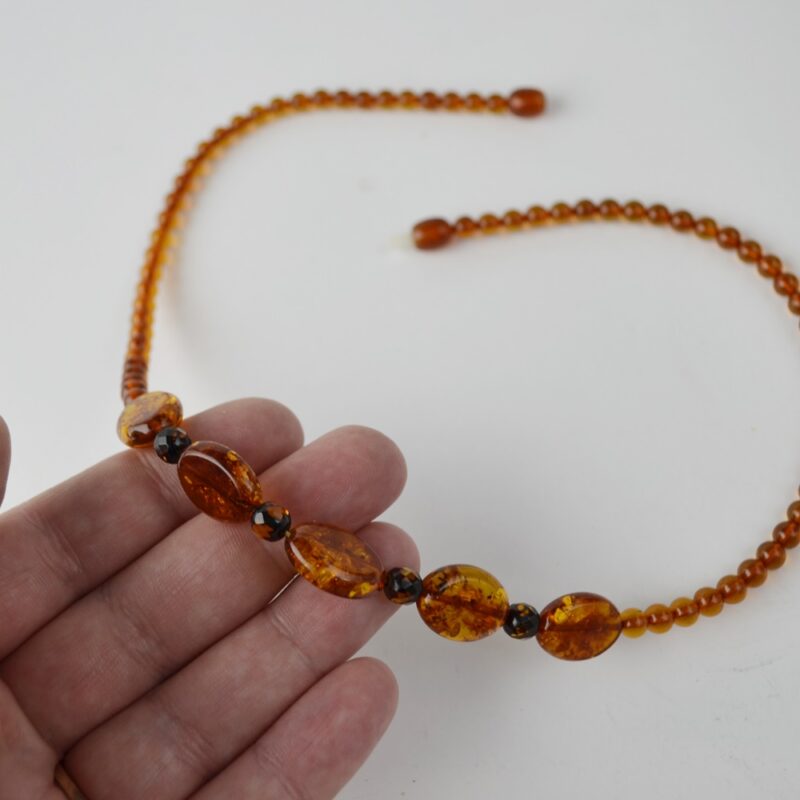 Natural polished cognac amber beads necklace - Image 6