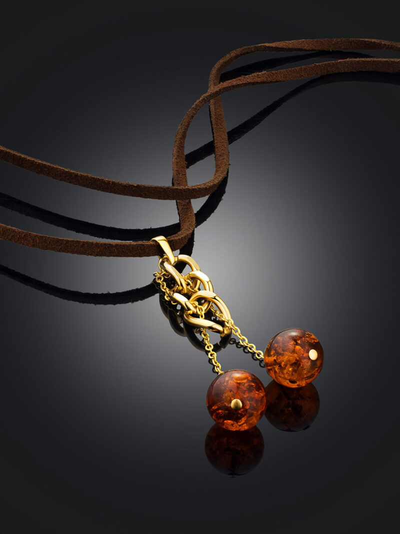 Spectacular choker necklace with natural amber pendant - Image 5