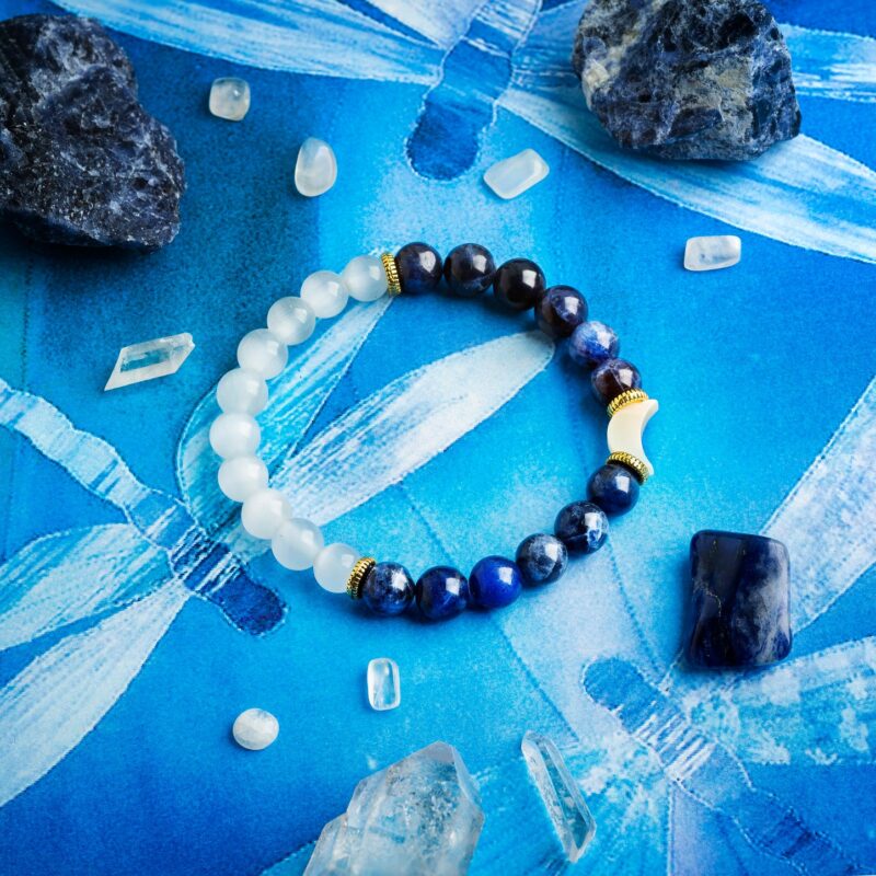 Mother of Pearl & Sodalite 'Luna' Bracelet - Image 2