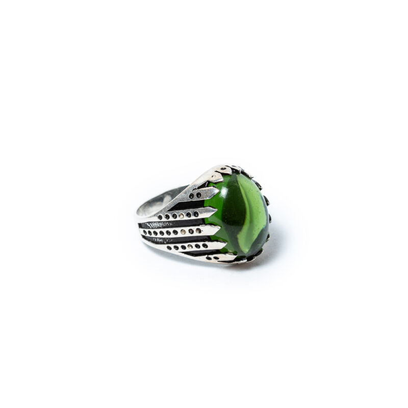 Green Emerald Stone Ring Dubai - Image 4